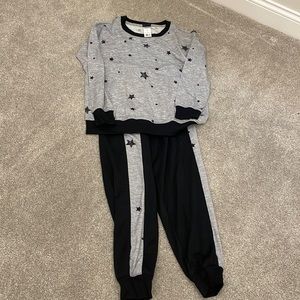 Splendid joggers and top set